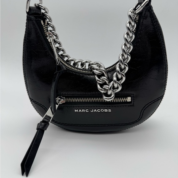 Marc Jacobs Black Shoulder Bag with Silver Chain - Picture 1 of 11